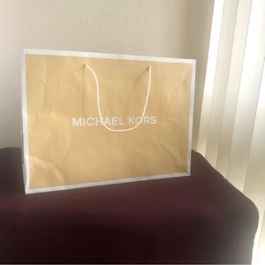 Medium Michael Kors Gift Paper Shopping Bag